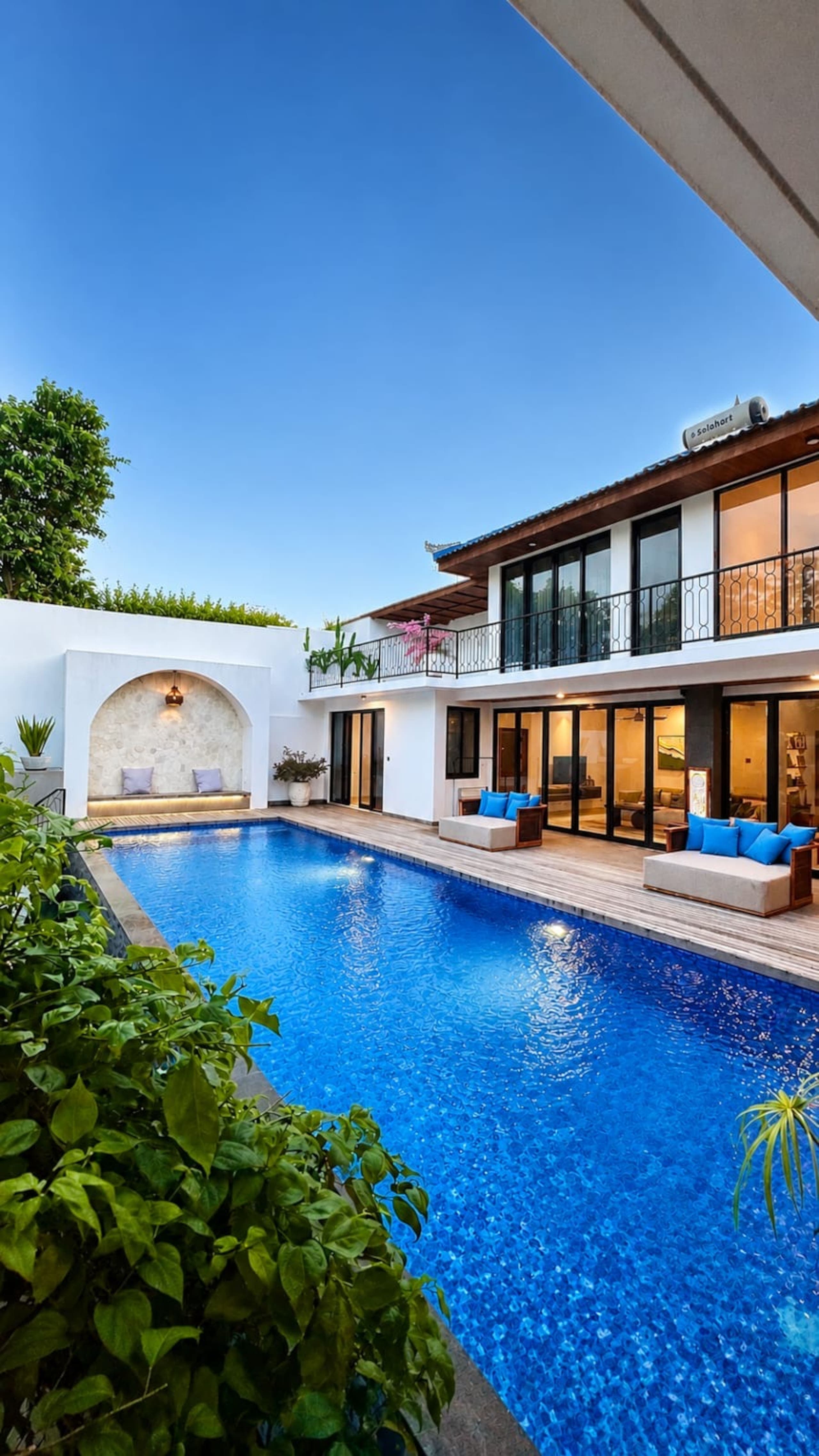 Casa Gong 5 Bedroom Infinity Pool Rooftop near GWK — photo 1